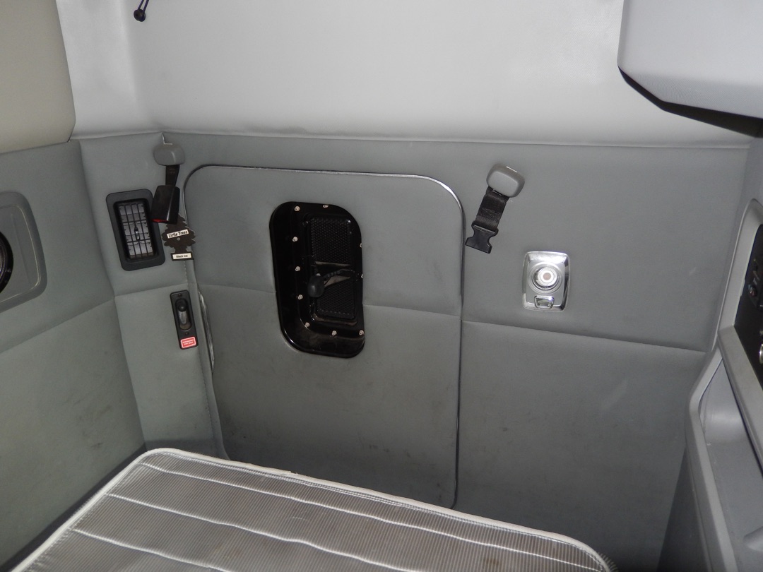 2017 KENWORTH T680 - Image 43